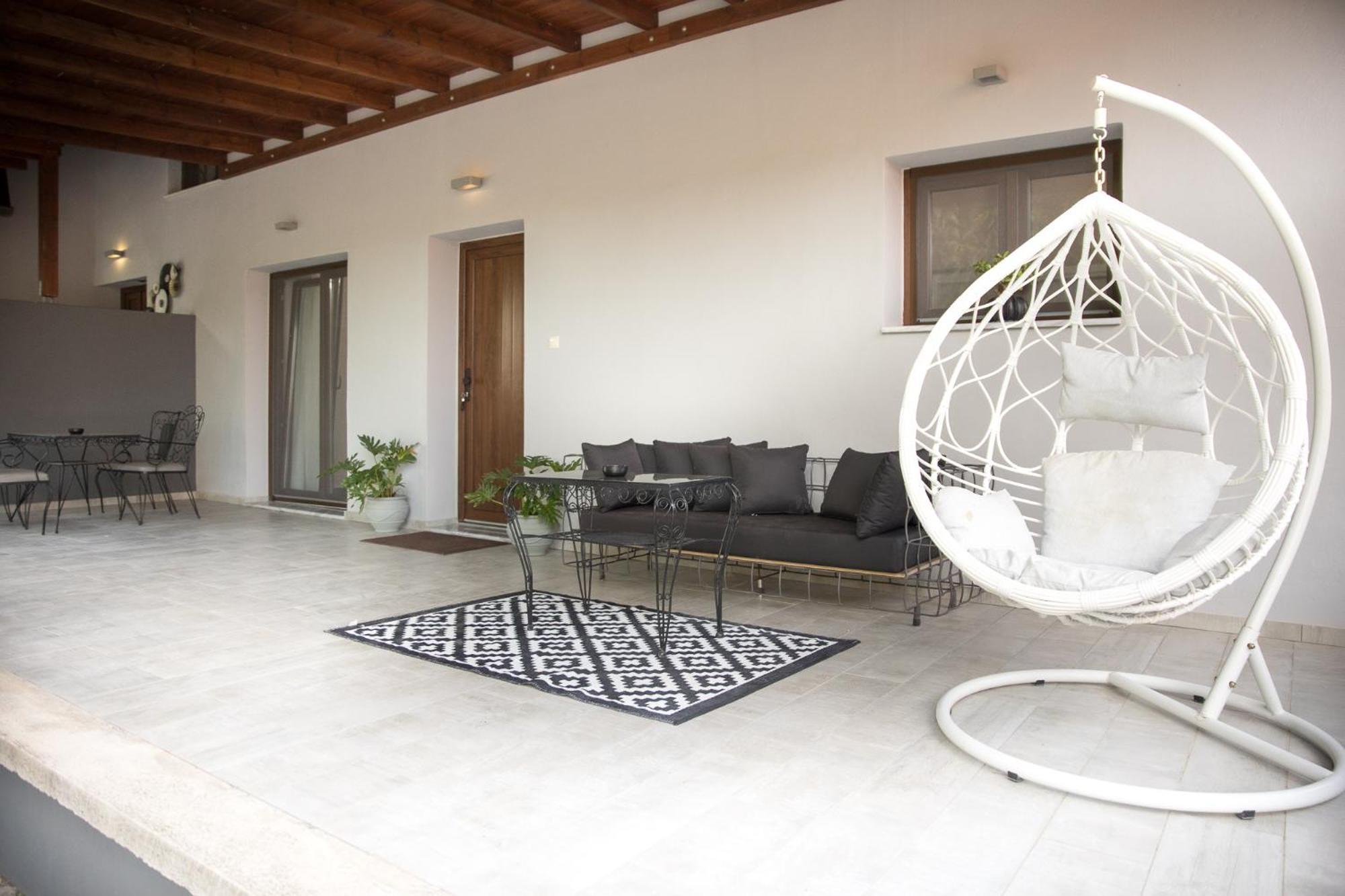 Countryside Luxury Studios Káto Lekhónia Esterno foto